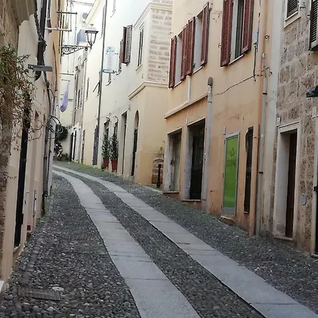 Alghero, Casa Di Roberto